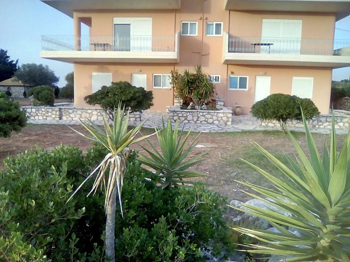Kalivakia View Apartment Tsoukaladhes Luaran gambar