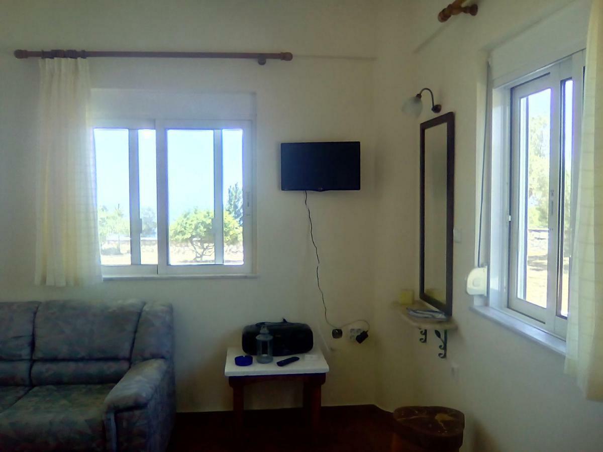 Kalivakia View Apartment Tsoukaladhes Luaran gambar